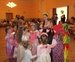 Princezna tančí s dětmi