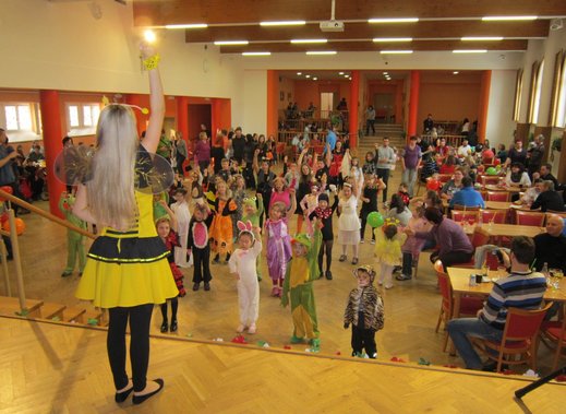 Dětský karneval diskotéka